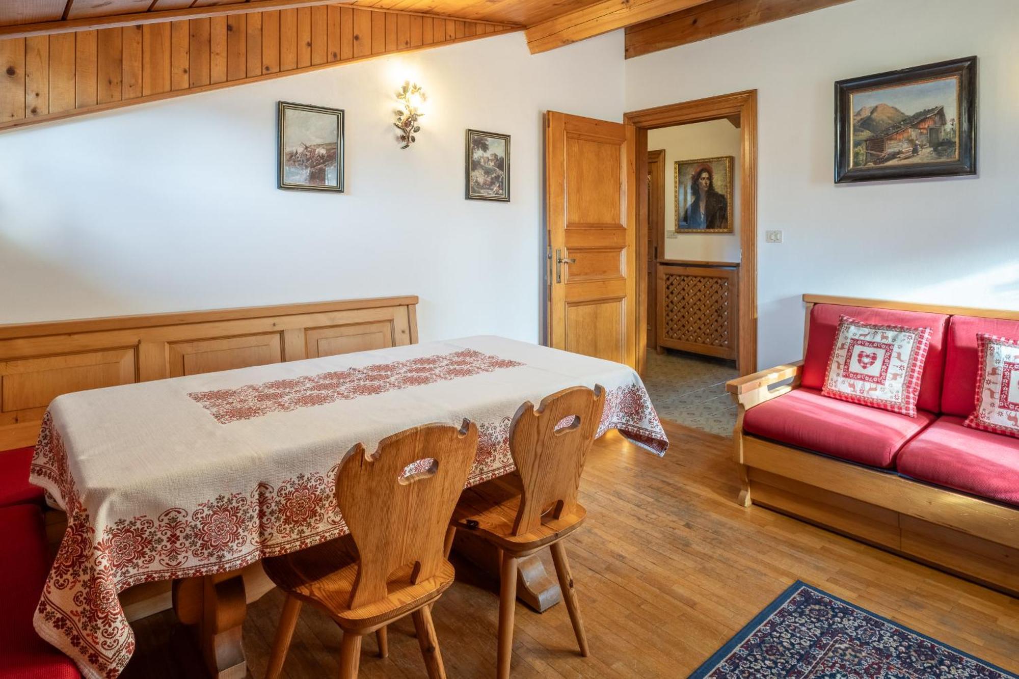 Attico Lodge Cortina d'Ampezzo Exterior photo